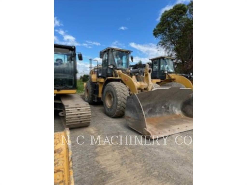 CAT 966M Carregadeiras de rodas