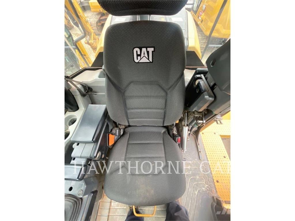 CAT 966M Carregadeiras de rodas