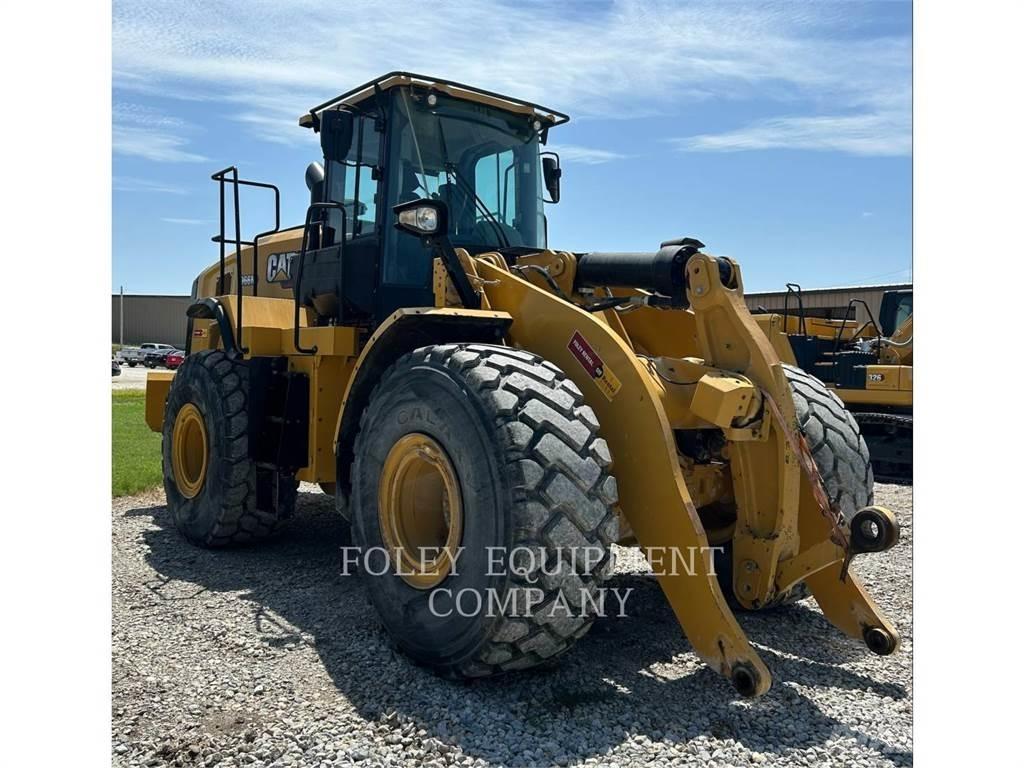 CAT 966M Carregadeiras de rodas