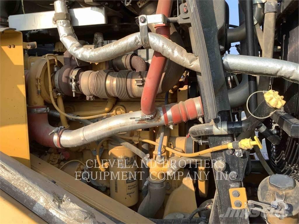 CAT 966M XE Carregadeiras de rodas
