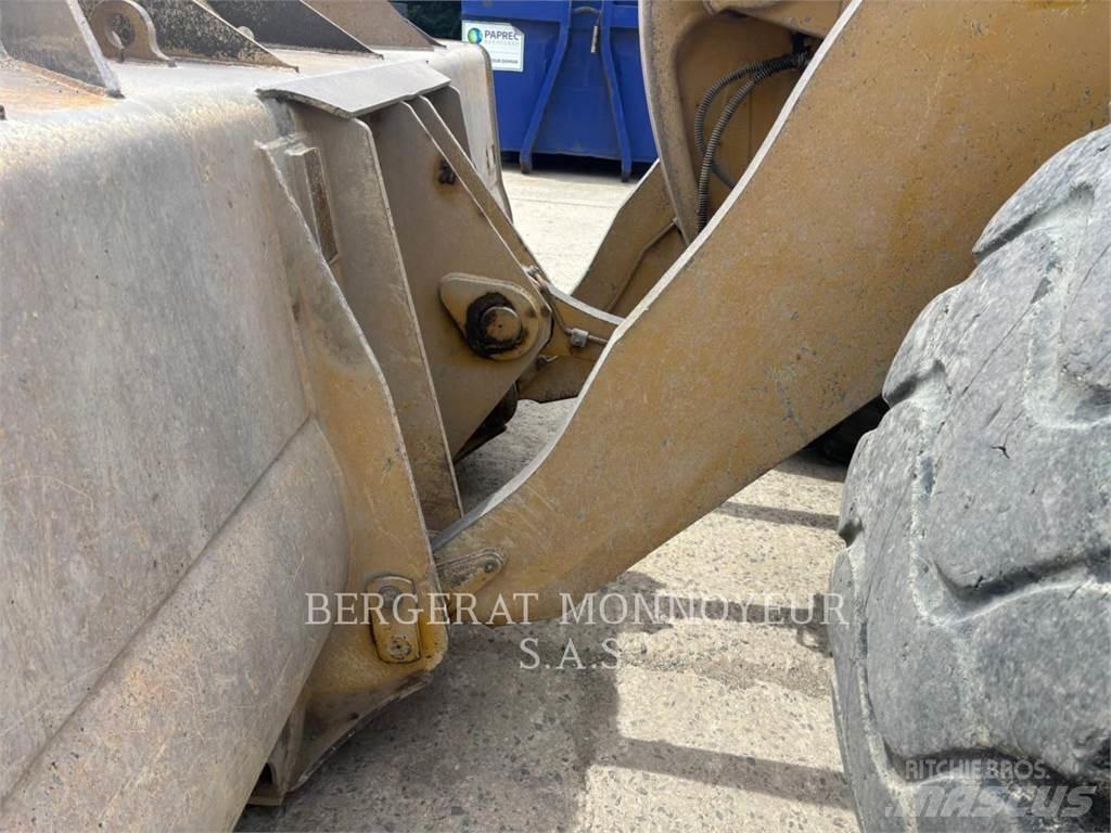 CAT 966M XE Carregadeiras de rodas