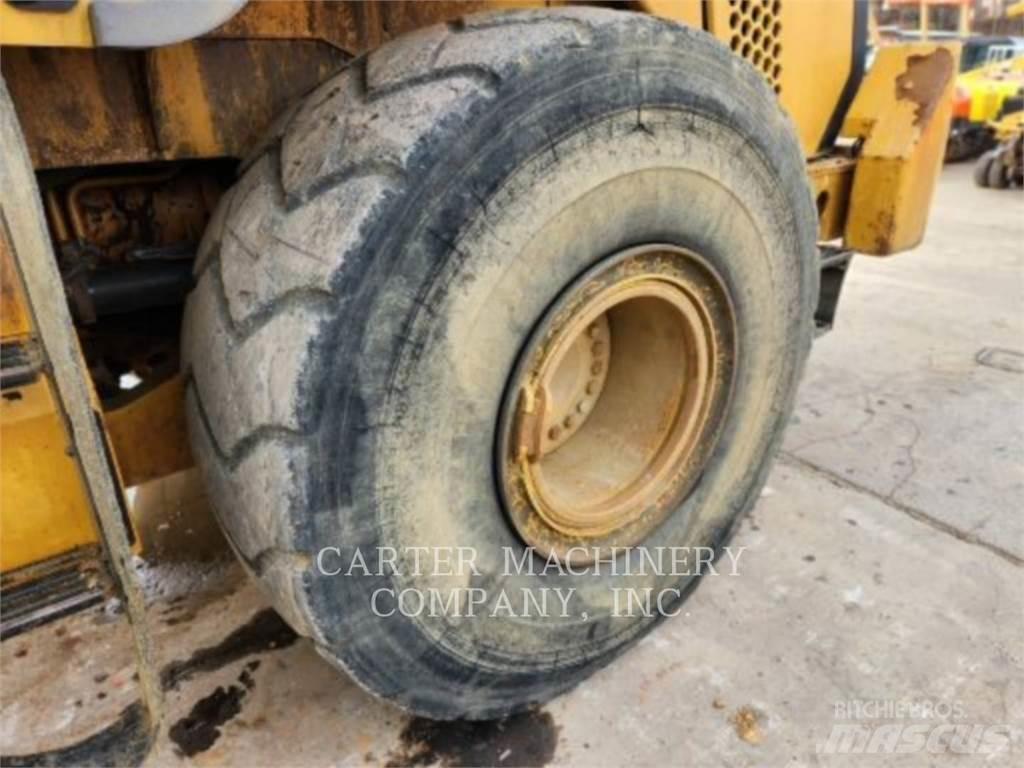 CAT 972K Carregadeiras de rodas