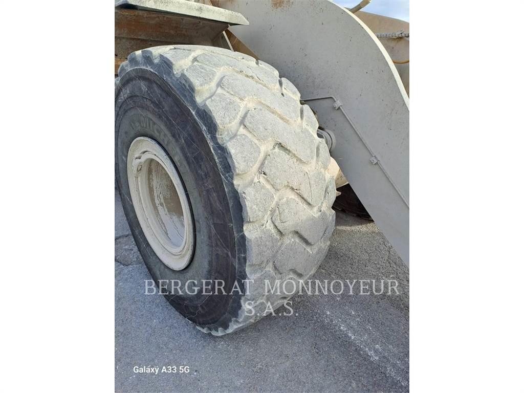 CAT 972K Carregadeiras de rodas