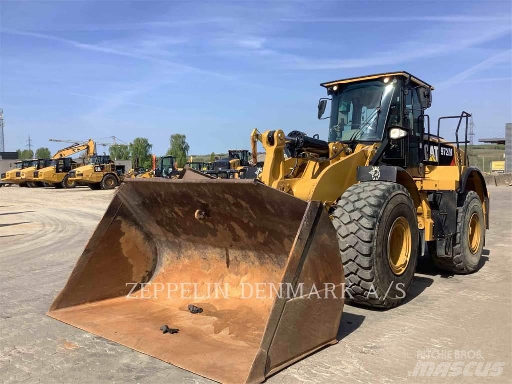 CAT 972M Carregadeiras de rodas