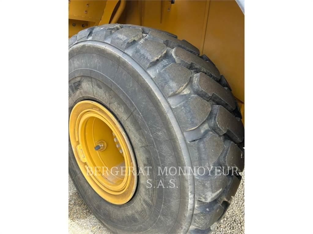 CAT 972M XE Carregadeiras de rodas