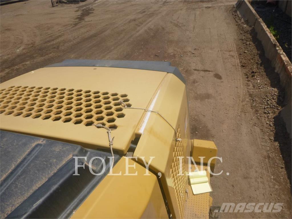 CAT 980M Carregadeiras de rodas