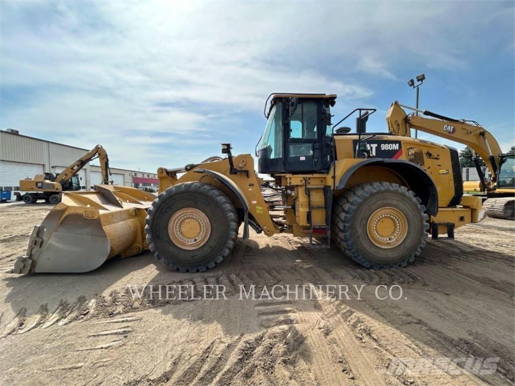 CAT 980M Carregadeiras de rodas