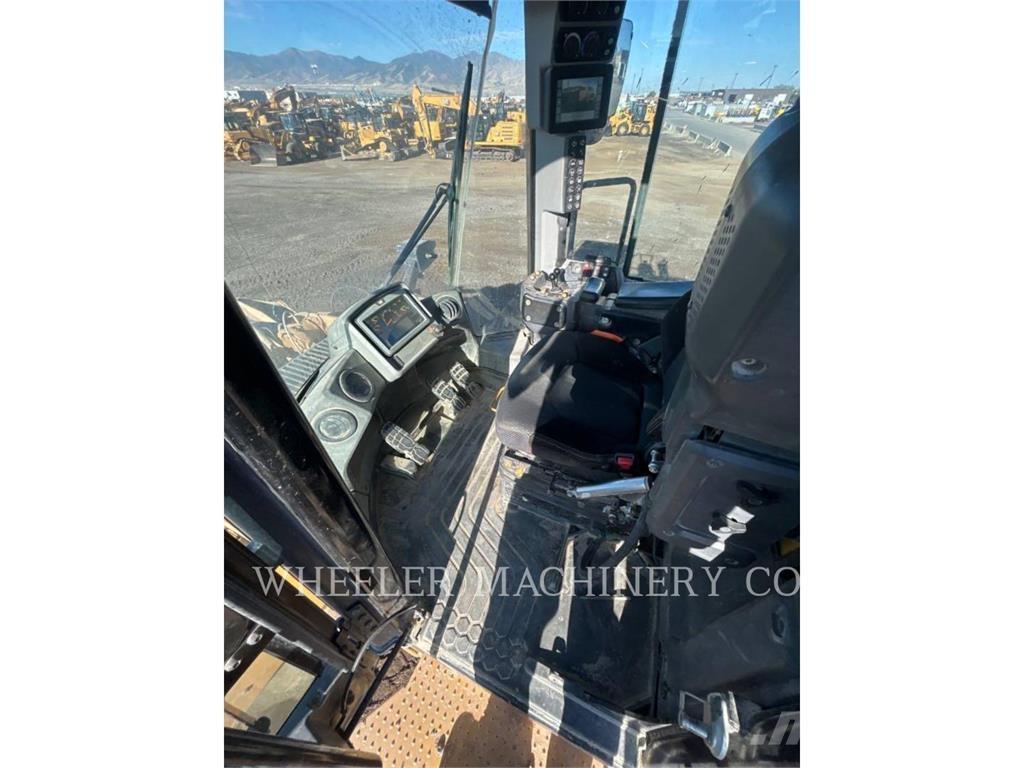 CAT 980M Carregadeiras de rodas