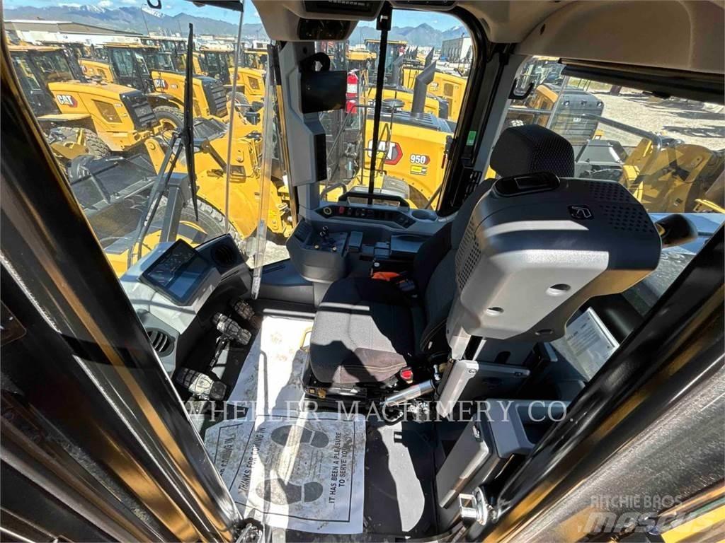 CAT 982 Carregadeiras de rodas