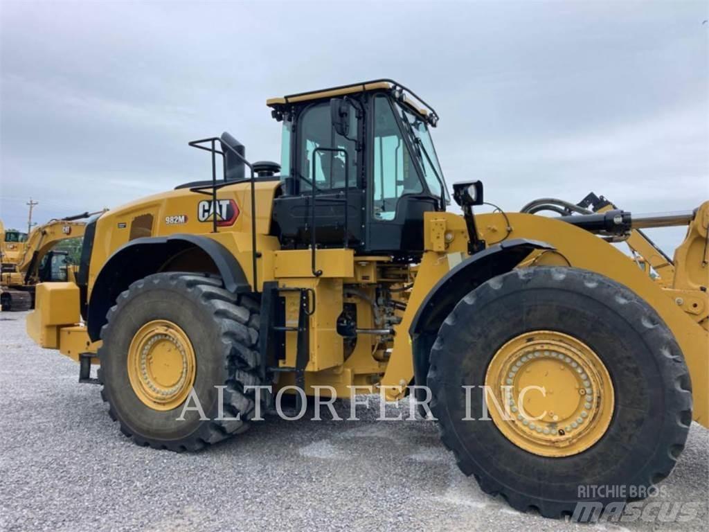 CAT 982M Carregadeiras de rodas