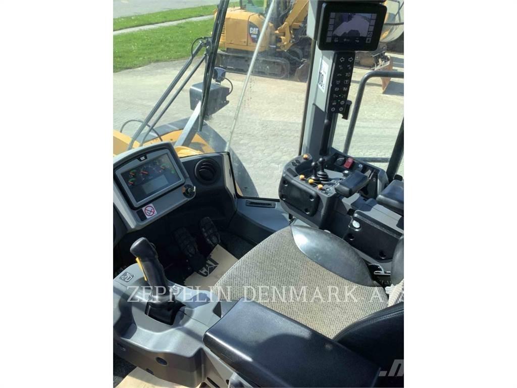 CAT 982M Carregadeiras de rodas