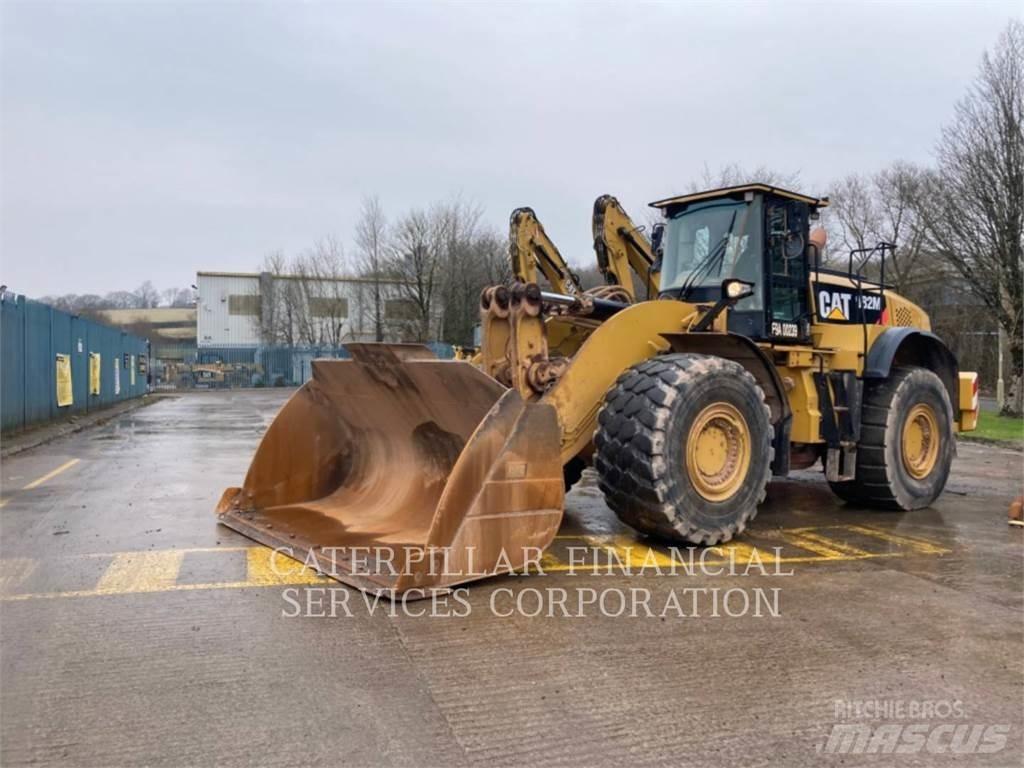 CAT 982M Carregadeiras de rodas
