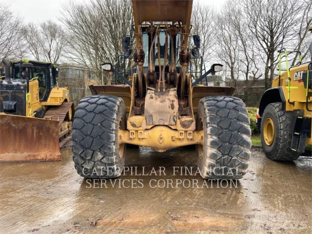 CAT 982M Carregadeiras de rodas