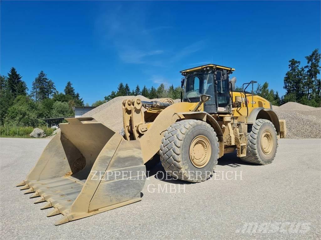CAT 982M Carregadeiras de rodas