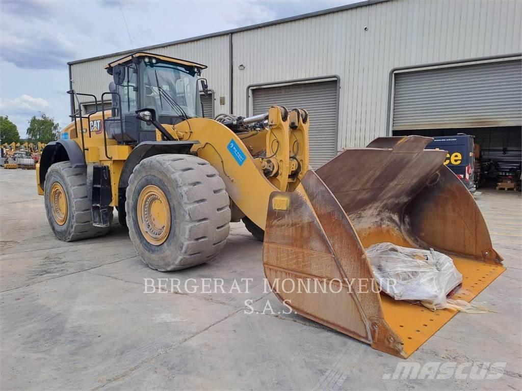 CAT 982M Carregadeiras de rodas