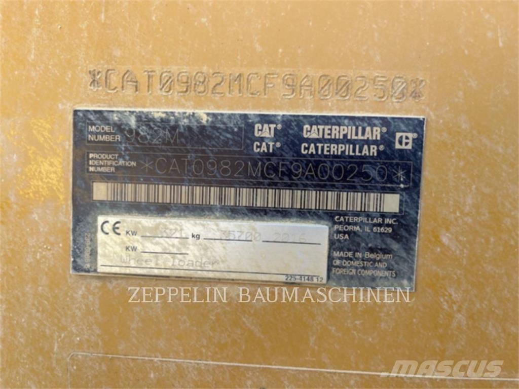 CAT 982M Carregadeiras de rodas