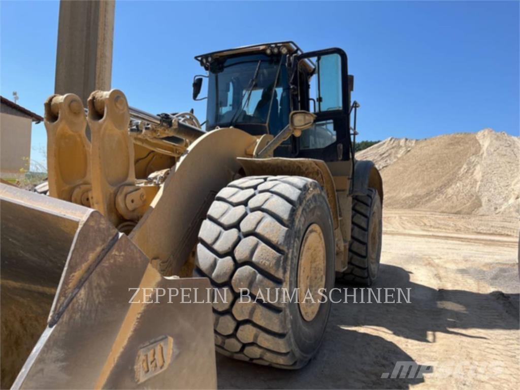 CAT 982M Carregadeiras de rodas