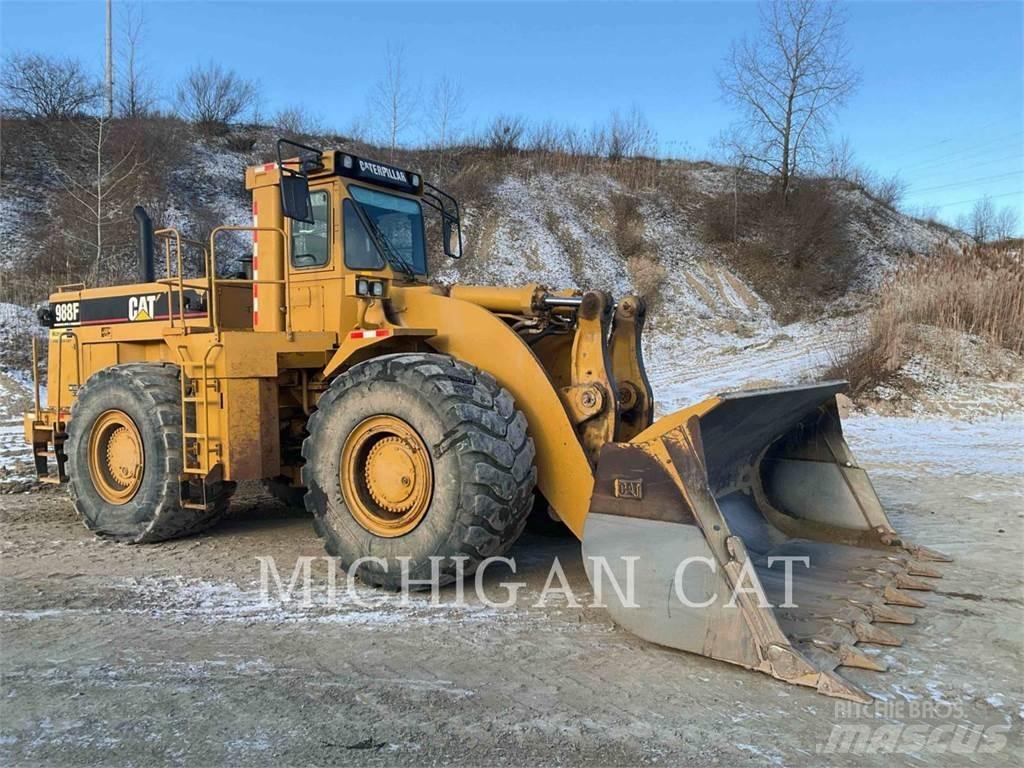 CAT 988F Carregadeiras de rodas
