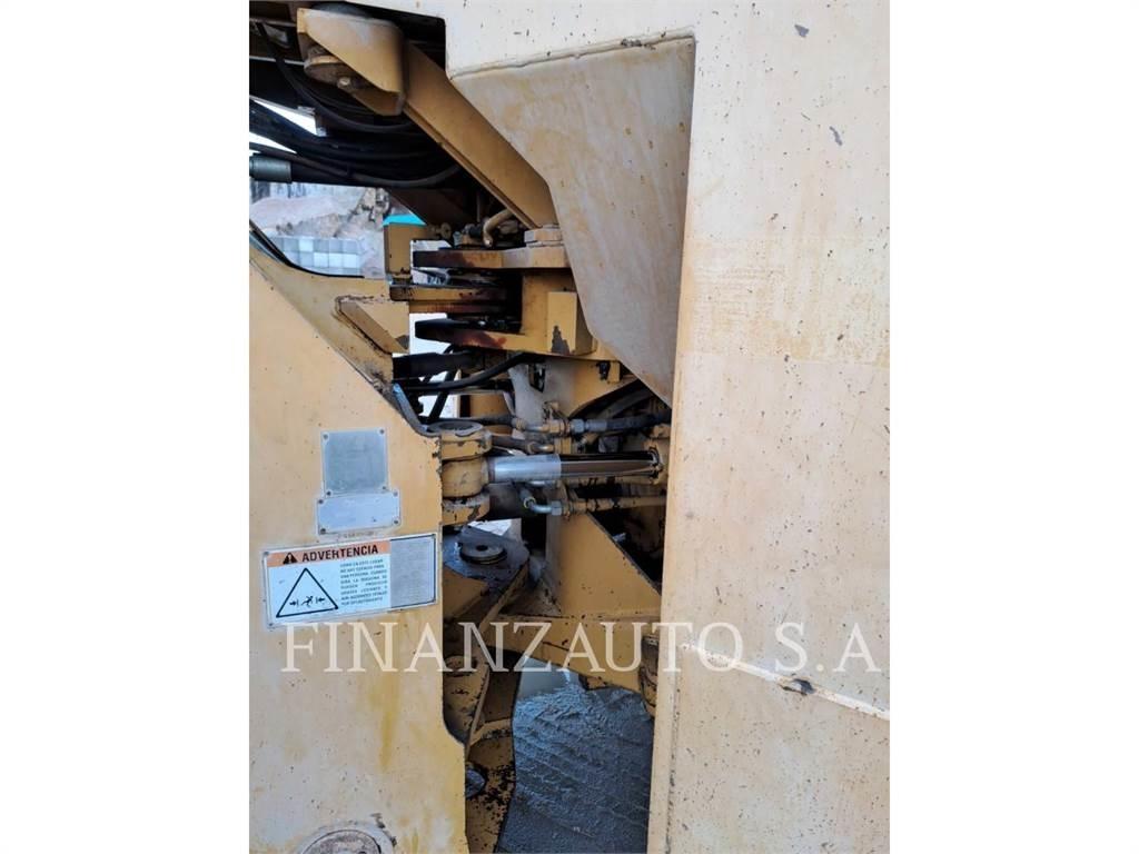 CAT 988F Carregadeiras de rodas