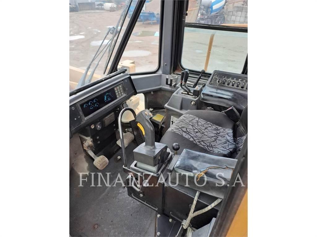 CAT 988F Carregadeiras de rodas