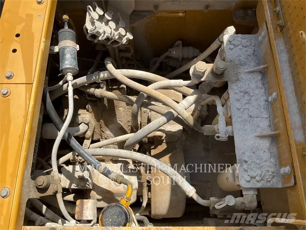 CAT 988H Carregadeiras de rodas