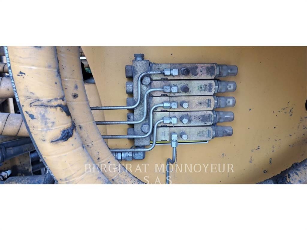 CAT 988K Carregadeiras de rodas