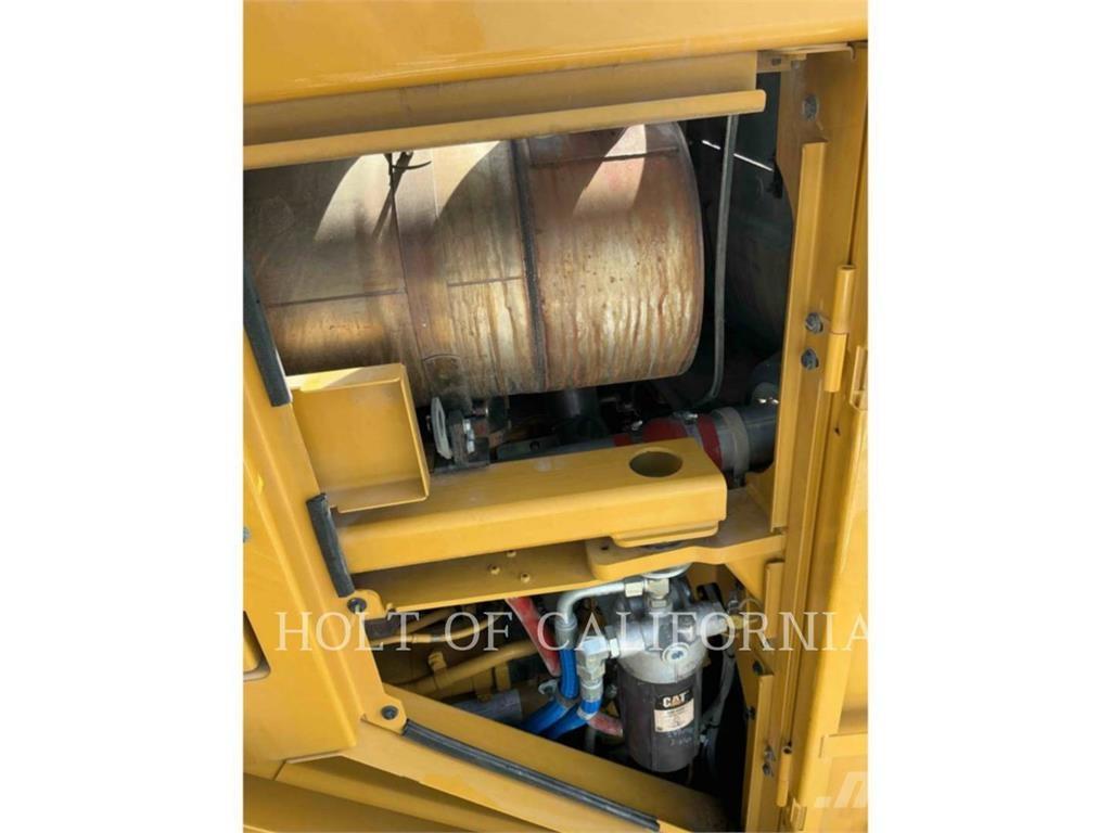 CAT 988K Carregadeiras de rodas