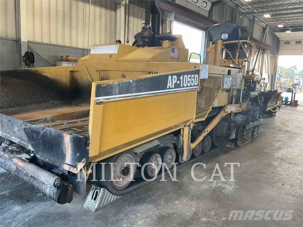 CAT AP-1055D Espalhadoras de asfalto