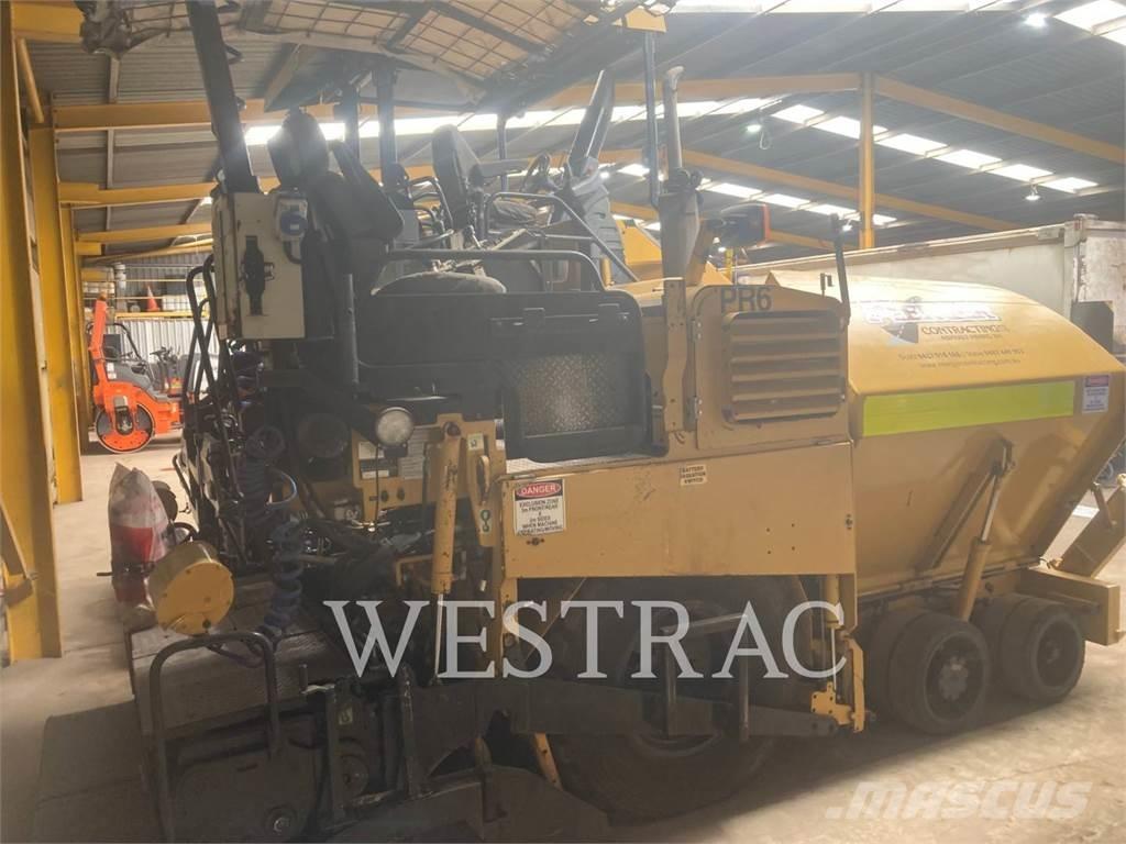 CAT AP-300 Espalhadoras de asfalto