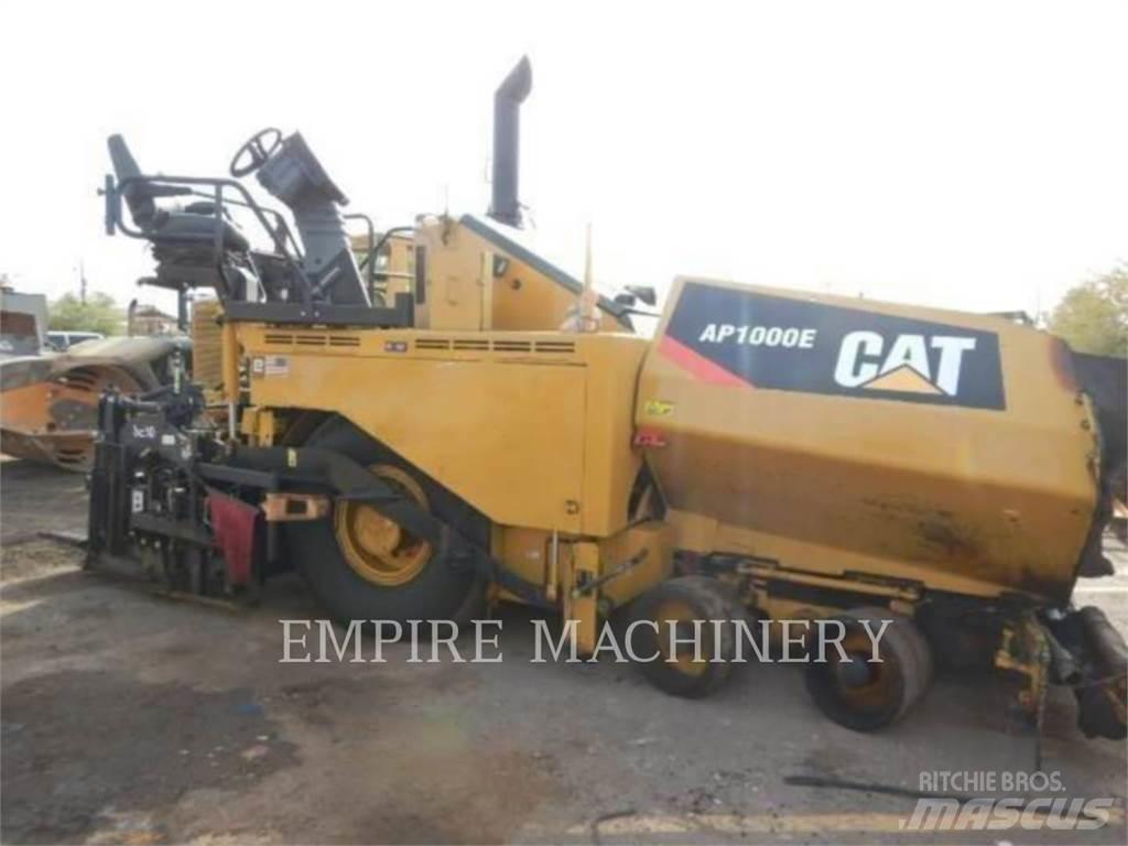 CAT AP1000E Espalhadoras de asfalto