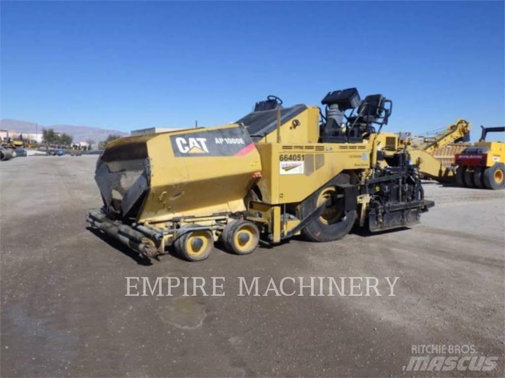 CAT AP1000E Espalhadoras de asfalto