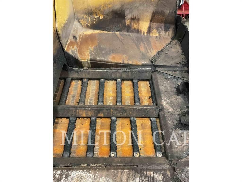 CAT AP1000E Espalhadoras de asfalto