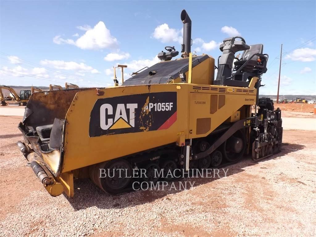 CAT AP1055F Espalhadoras de asfalto