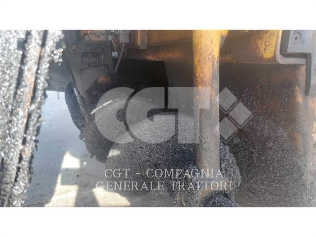CAT AP300D Espalhadoras de asfalto
