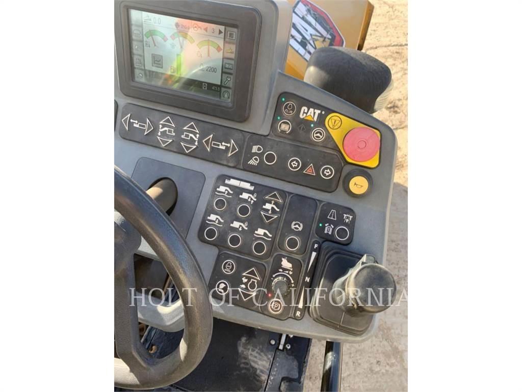 CAT AP355F Espalhadoras de asfalto