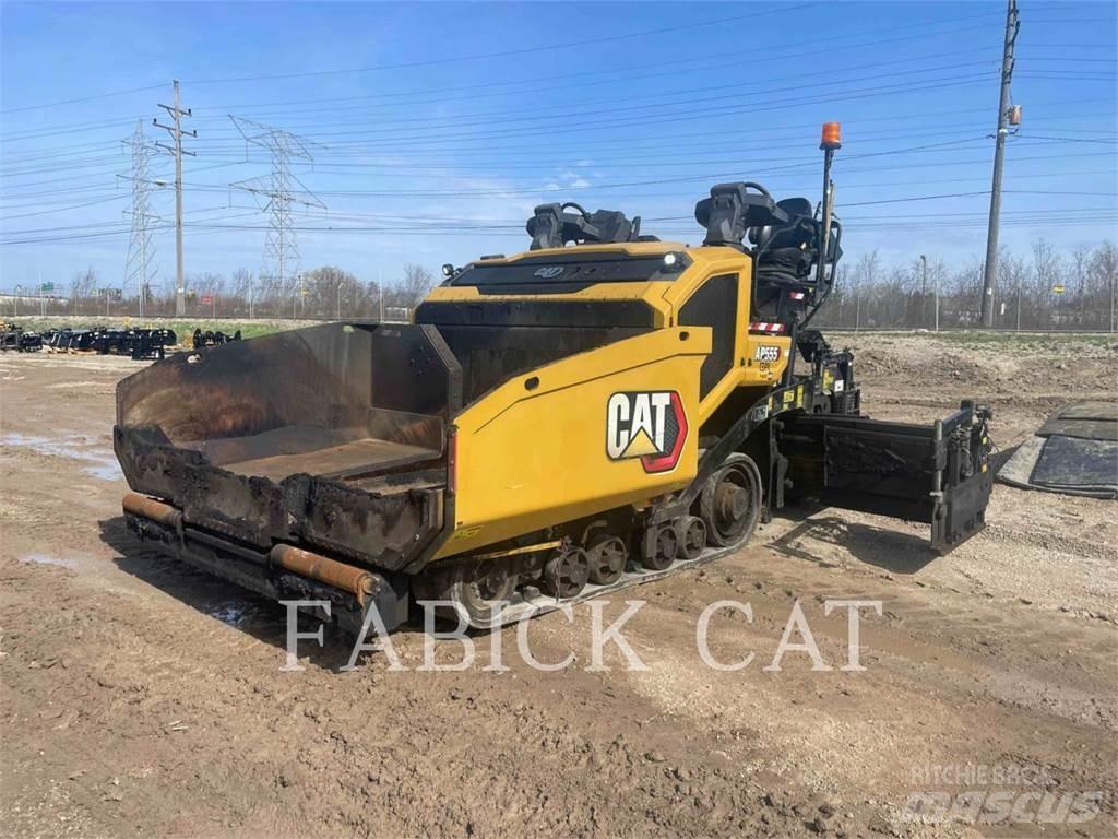 CAT AP555-07 Espalhadoras de asfalto