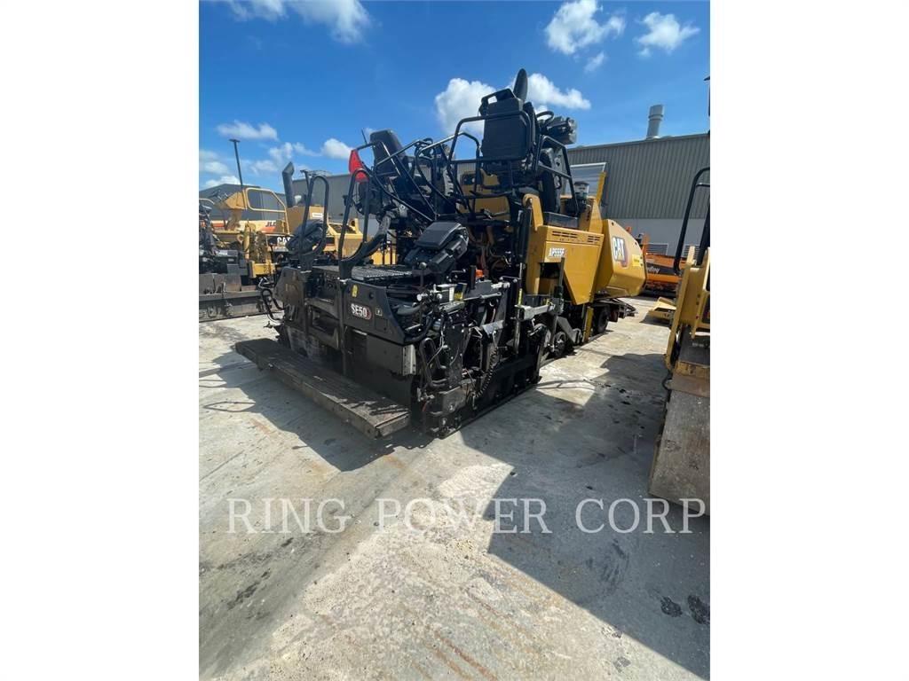 CAT AP555F Recicladores de asfalto