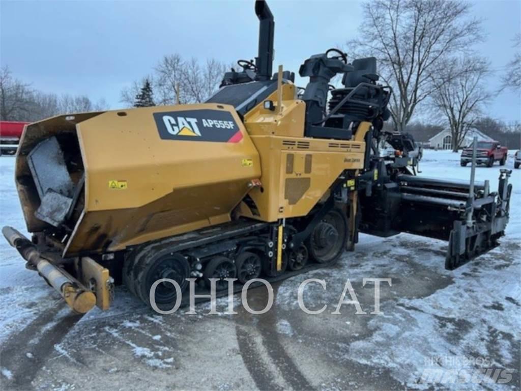 CAT AP555F Pulverizadores de betume