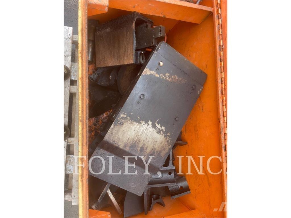 CAT AP555F Espalhadoras de asfalto