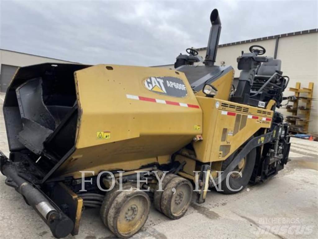 CAT AP600F Espalhadoras de asfalto