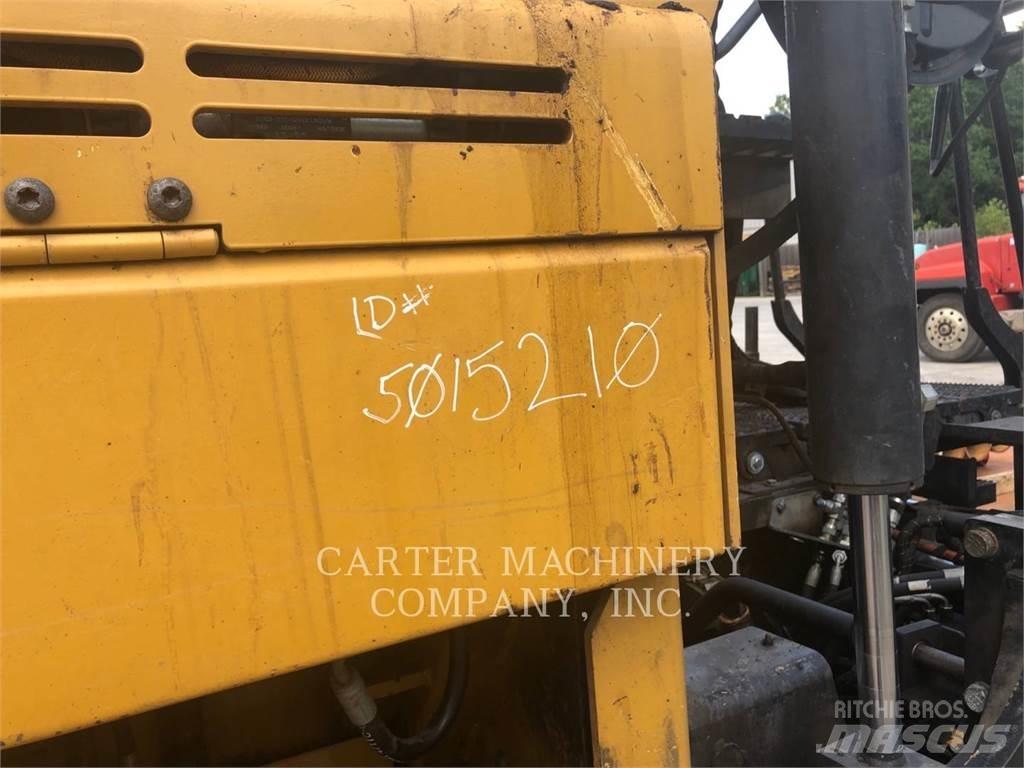 CAT AP655F Espalhadoras de asfalto