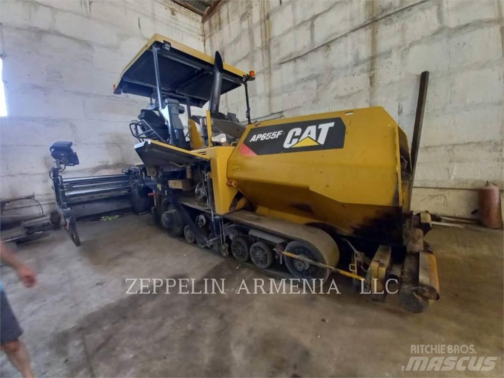 CAT AP655FLRC Espalhadoras de asfalto