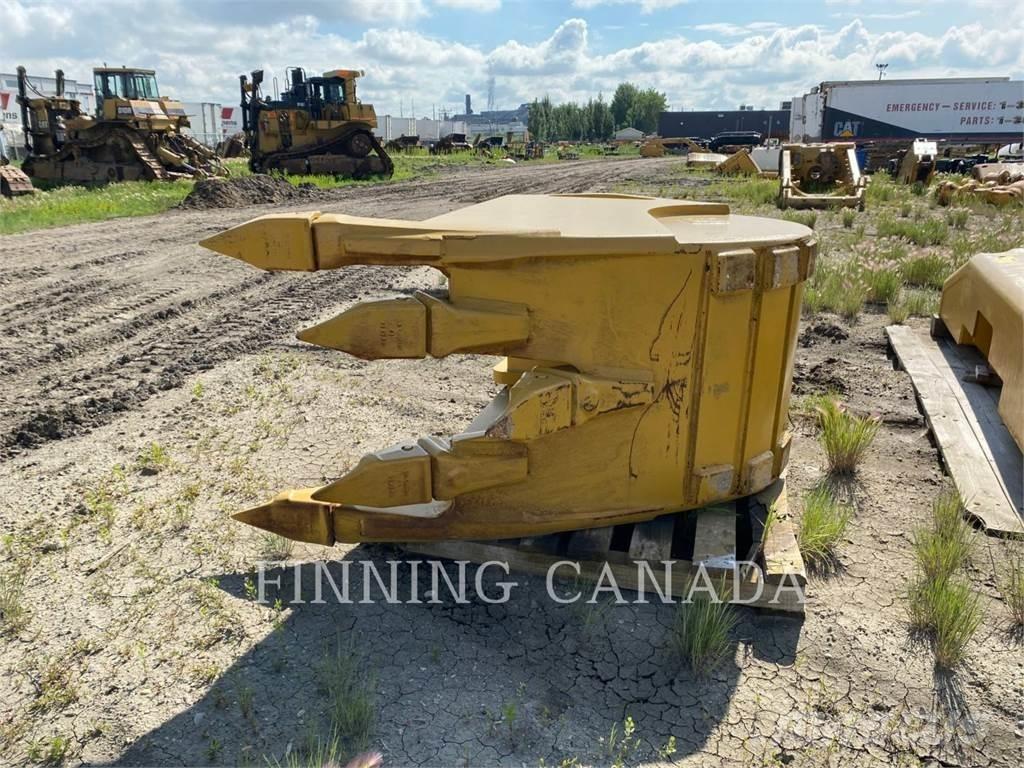 CAT ATTACHMENTS 390F Baldes