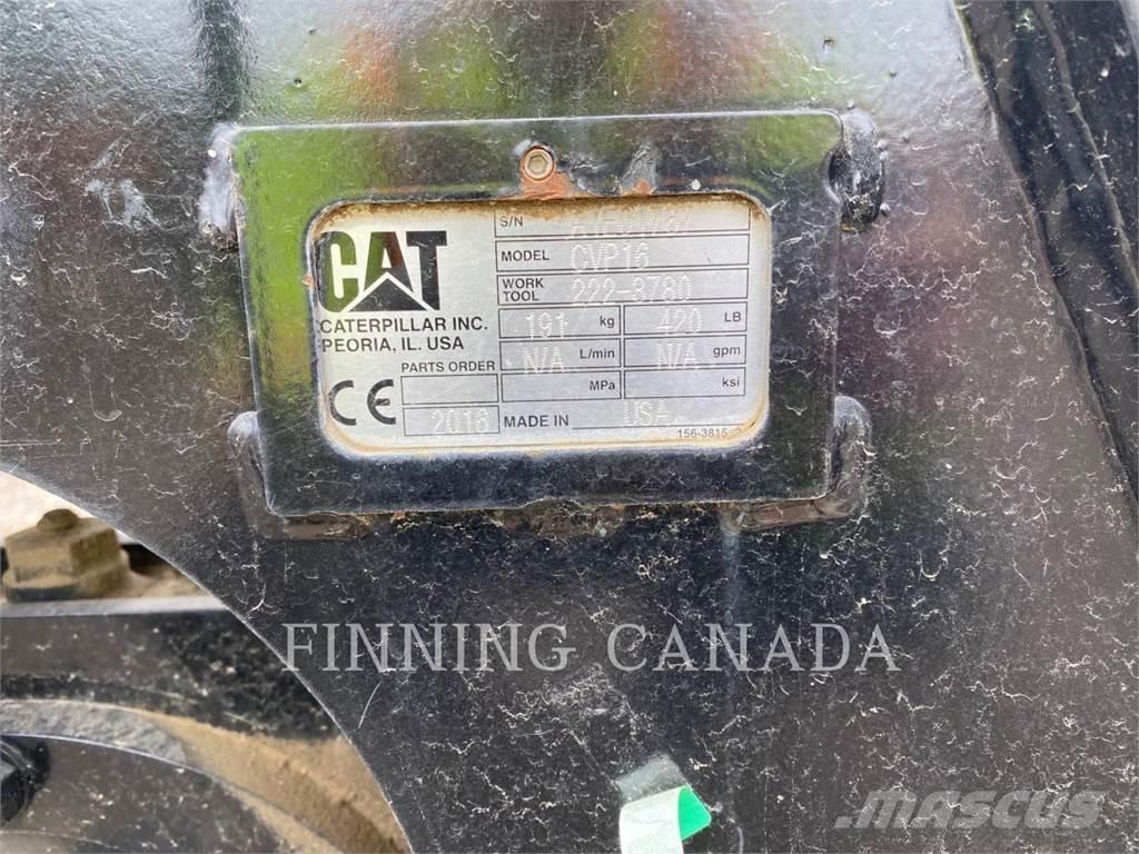 CAT ATTACHMENTS CVP16 Vibradores
