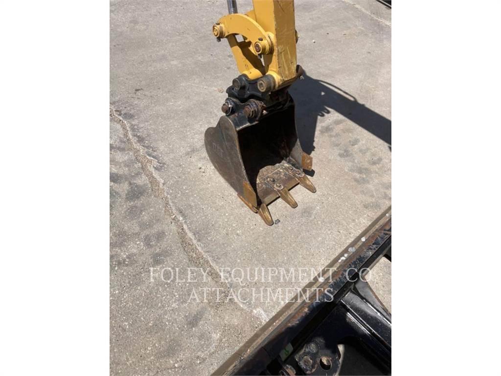 CAT BK302P18 Escavadeiras de esteiras