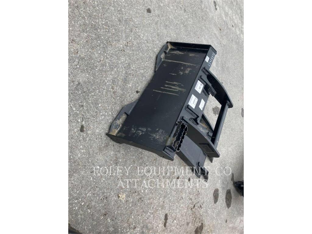 CAT BKSSLSLAB Minicarregadeiras
