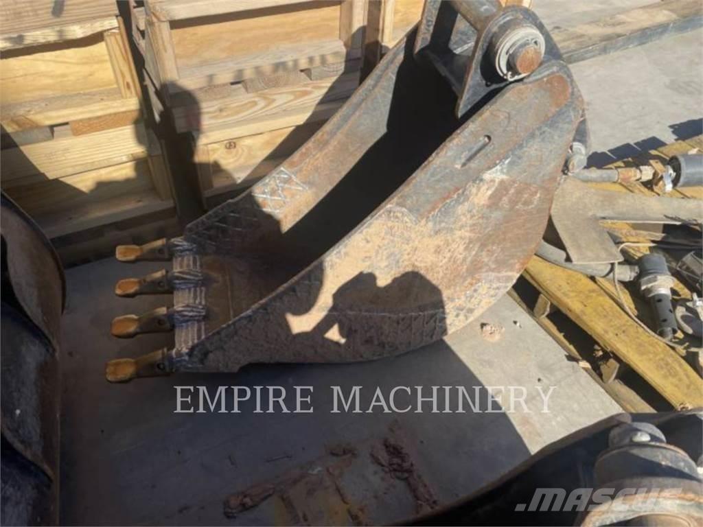 CAT BL-24BU Construção - Outros
