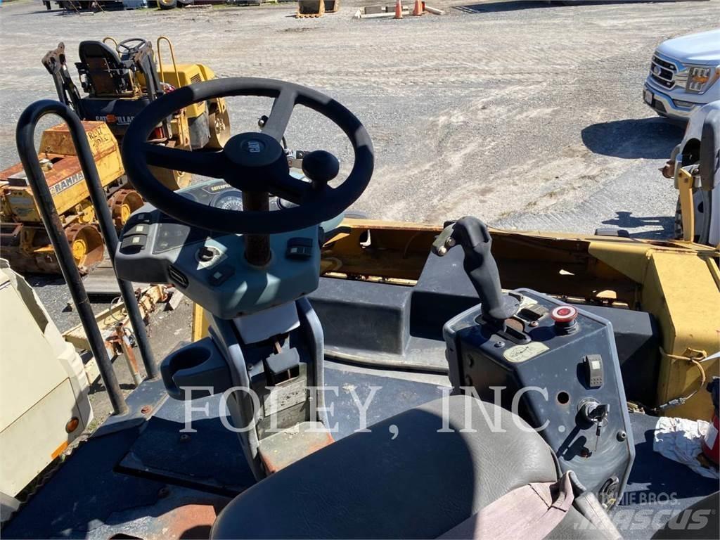 CAT CB-534D Cilindros Compactadores tandem