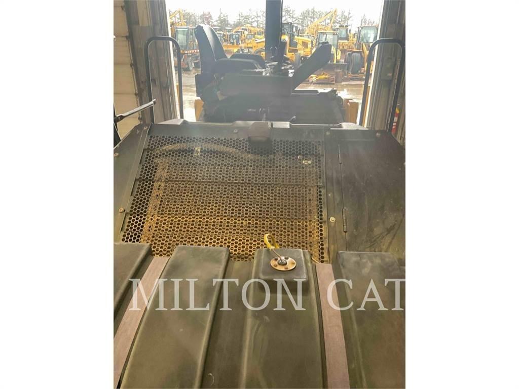 CAT CB10 Compactadores para terra