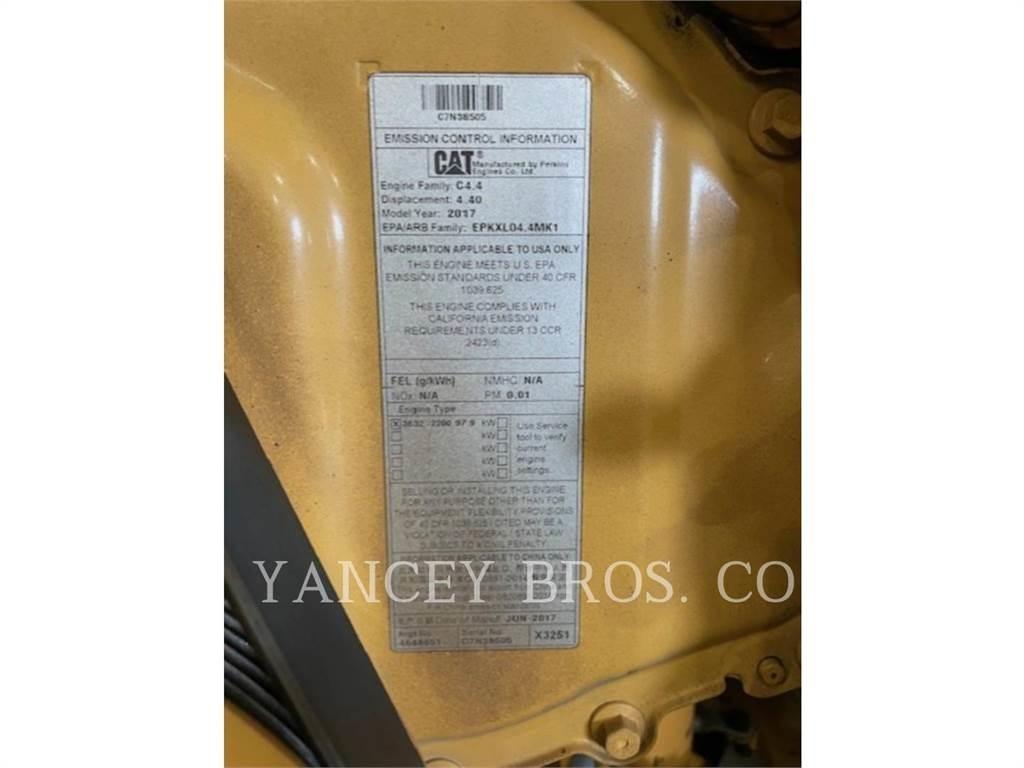 CAT CB10 Compactadores para terra